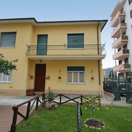 Locazione Turistica Caboto Apartment Arma di Taggia Luaran gambar