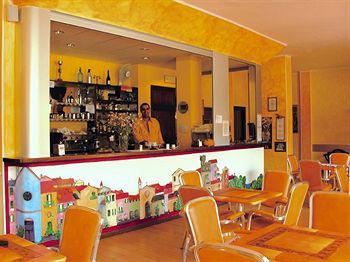 Locazione Turistica Caboto Apartment Arma di Taggia Luaran gambar