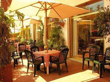 Locazione Turistica Caboto Apartment Arma di Taggia Luaran gambar