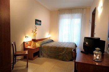Locazione Turistica Caboto Apartment Arma di Taggia Luaran gambar